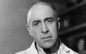 Harry Price (1881-1948) was the first to apply a scientific methodology to ghost hunting. Harry Price, ghost hunter