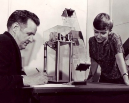 Pratt in psychokinesis experiment using a mechanical dice shaker