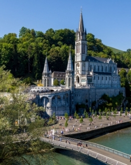 photo of Lourdes