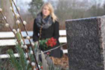 photo of mourner in cemetery