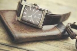 a personal objects such as a watch or wallet can is used by a psychometrist to discover information about its owner